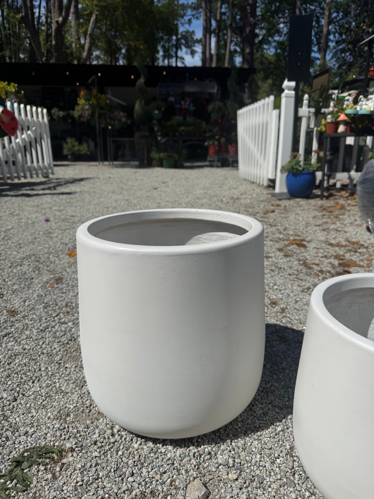 Inverted Planter Medium 13.88 x 13.88 Smooth White