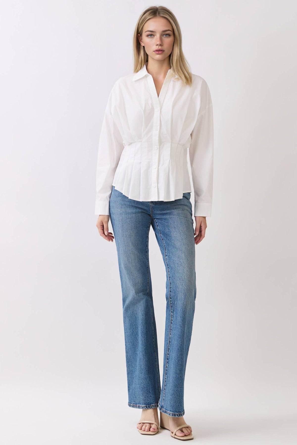 PLEATED WHITE BUTTON DOWN SHIRT