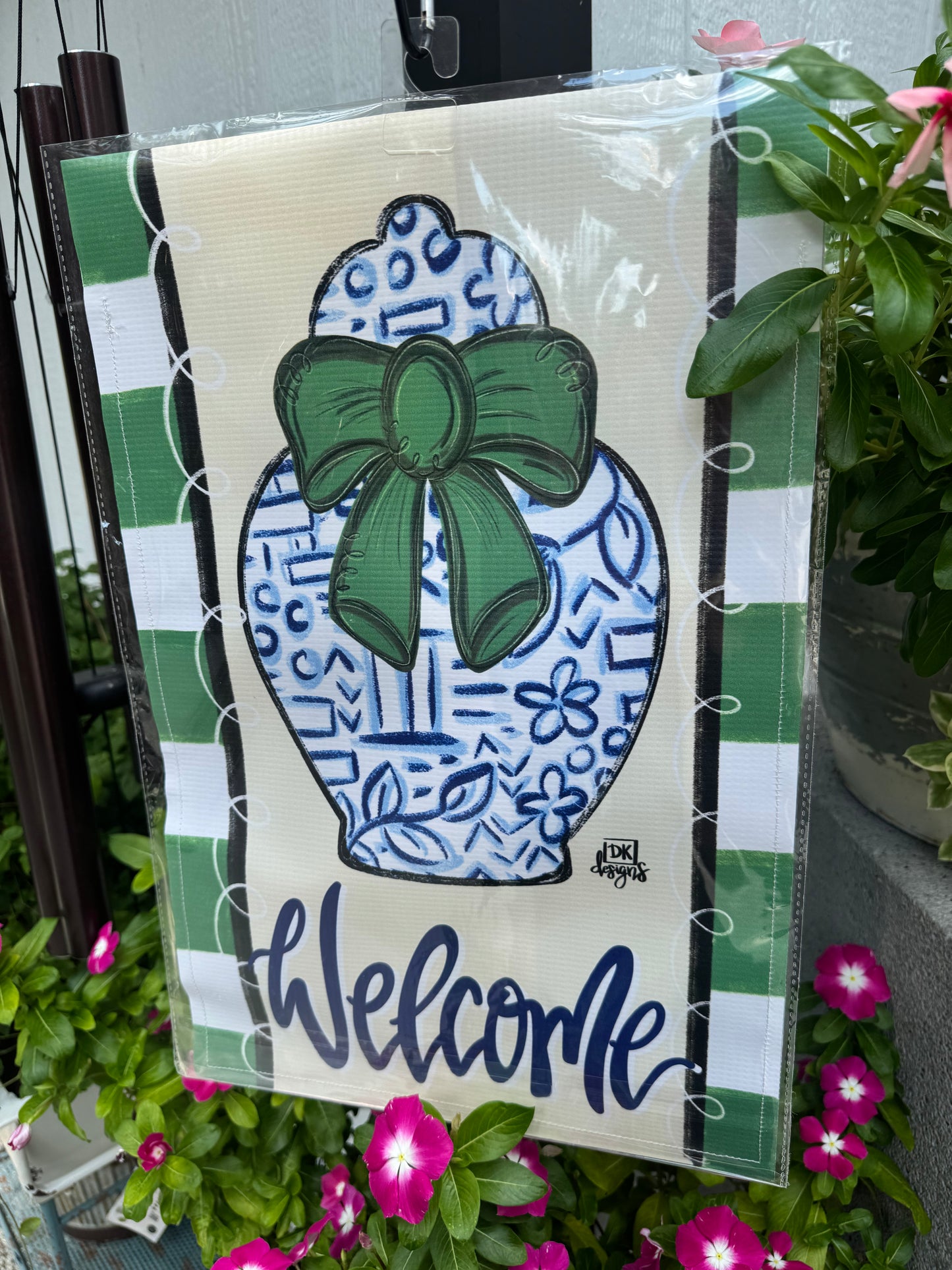 Ginger Jar Garden Glam Garden Flag