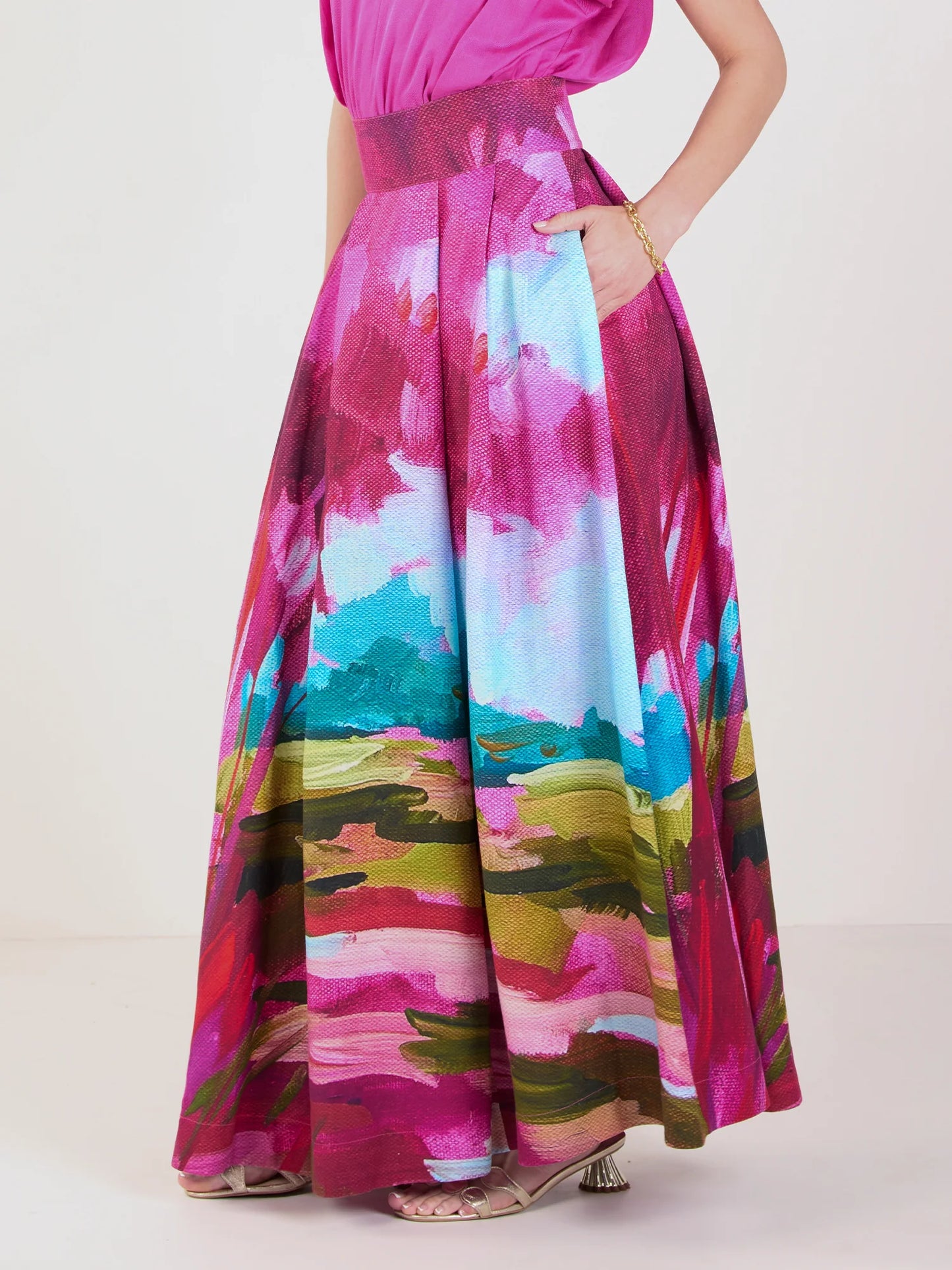 Emily McCarthy- linen Milly skirt in Bellamy Sunset