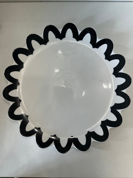 Coton Colors Black Arabesque Trim Scallop Edge Platter