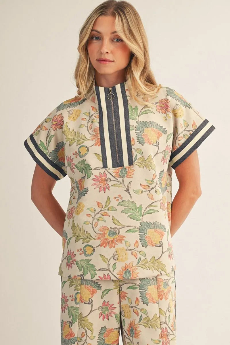 Jodifl Floral Lounge Set in Oatmeal