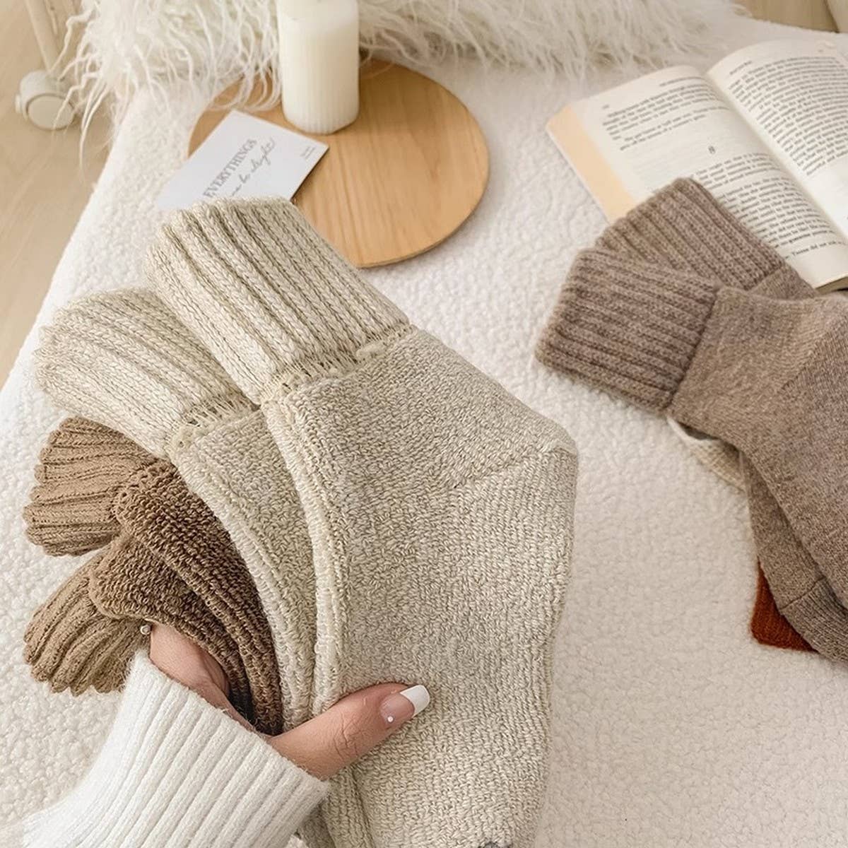 Women’s Winter Cozy Socks – One Size