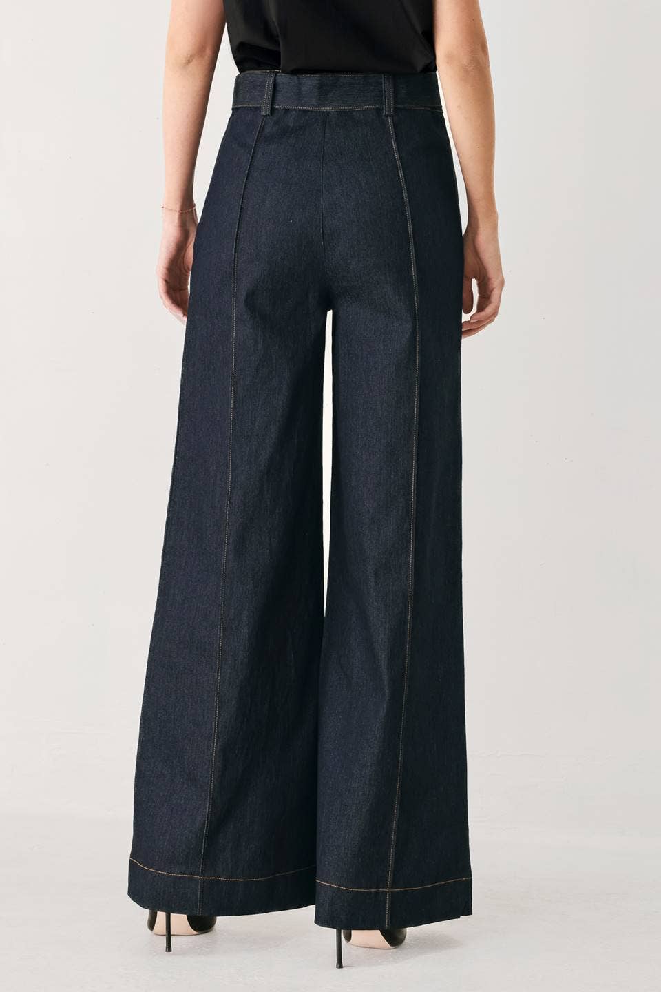 Belted denim pant