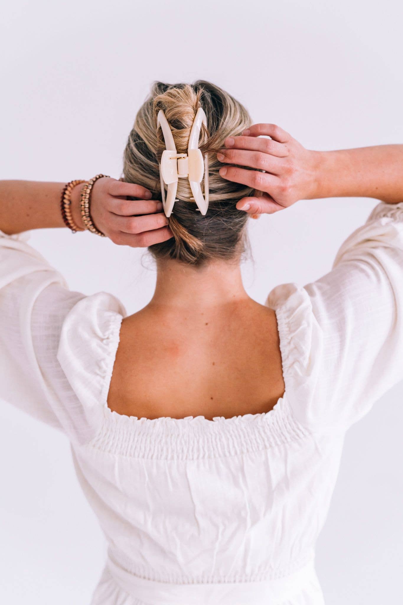 Teleties Open Hair Clip | Large | Almond Beige