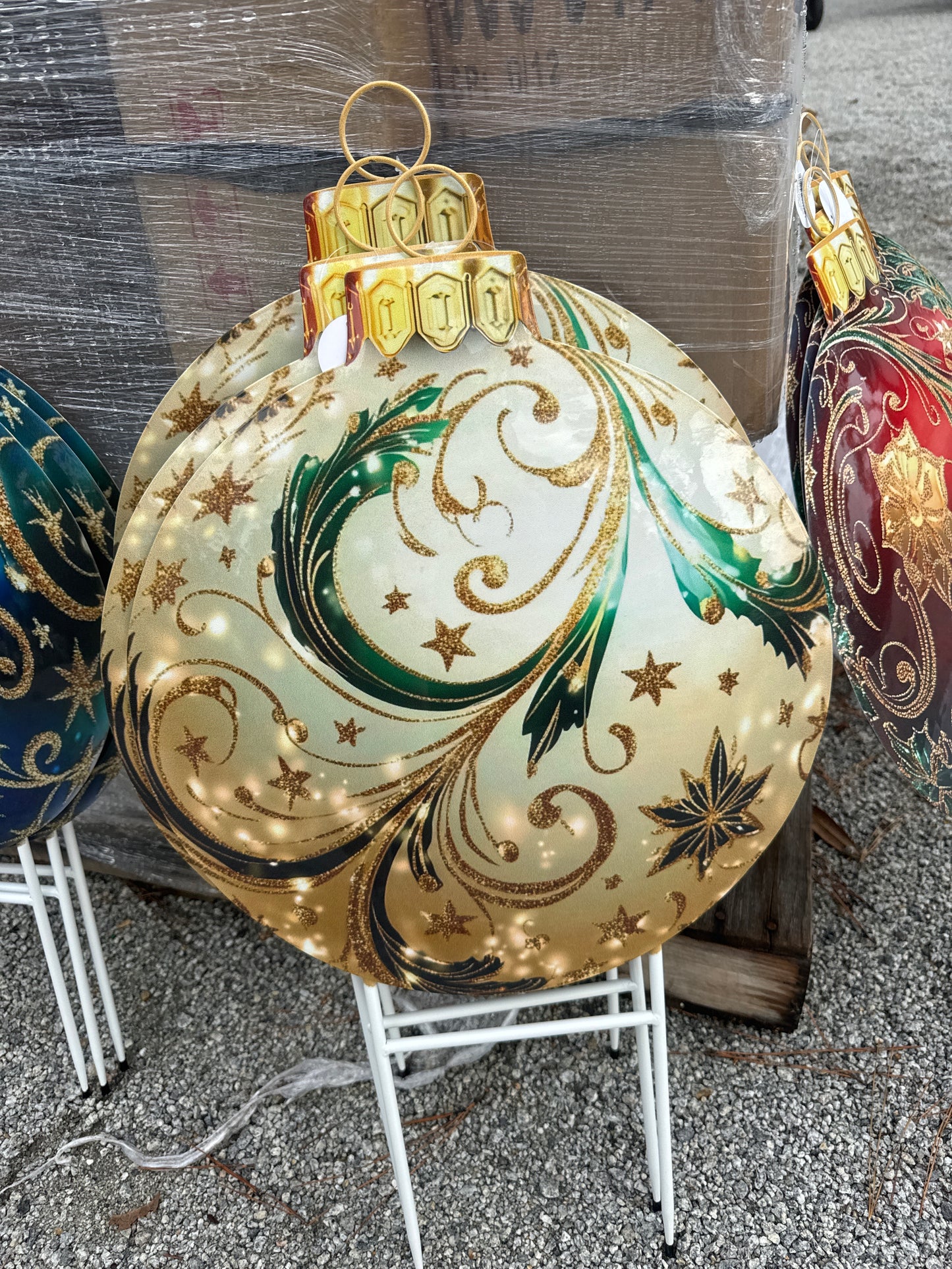 16" Assorted Fancy Christmas Bulbs