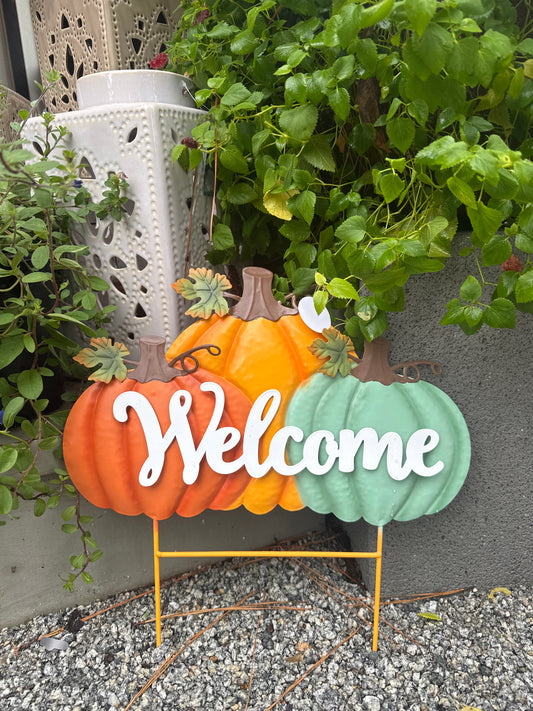 Metal Cutout Welcome Pumpkin