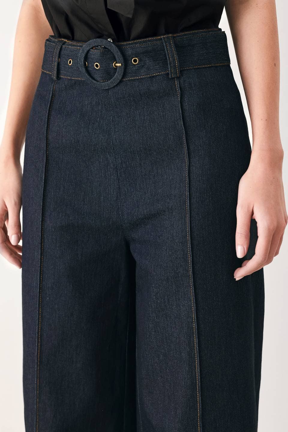 Belted denim pant
