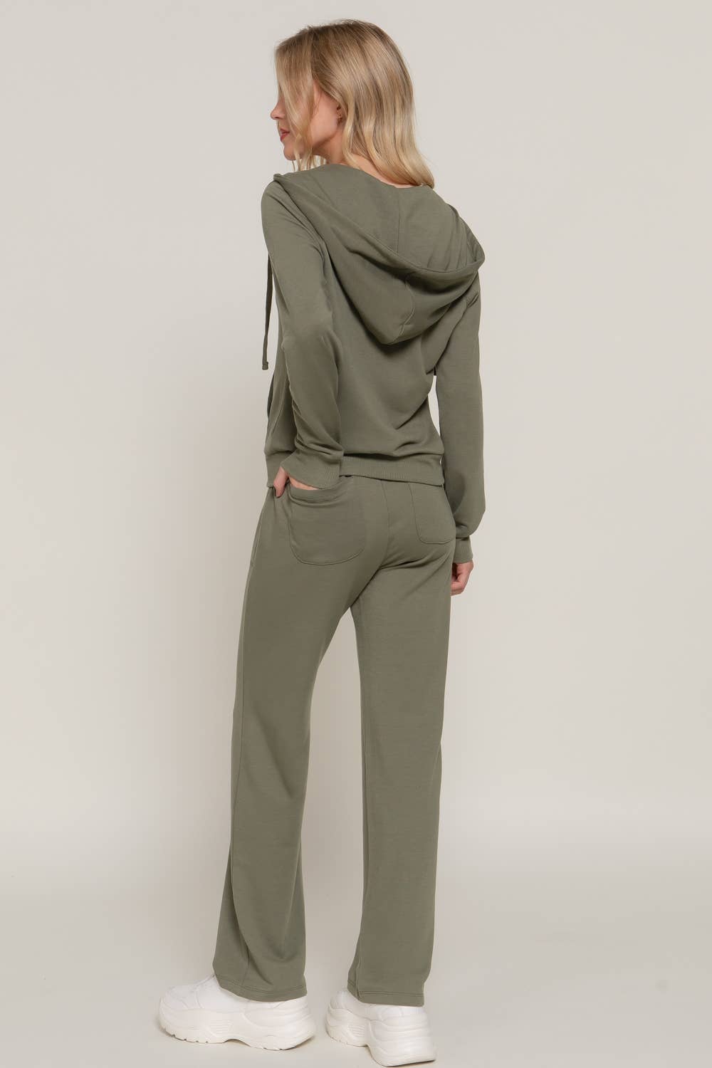 Southern Comfort Lounge Set