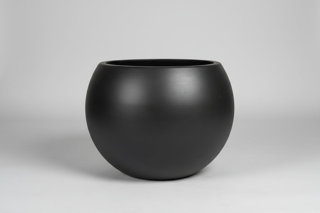 Orb Planter Large 21 x 15.5 Smooth Matte Black