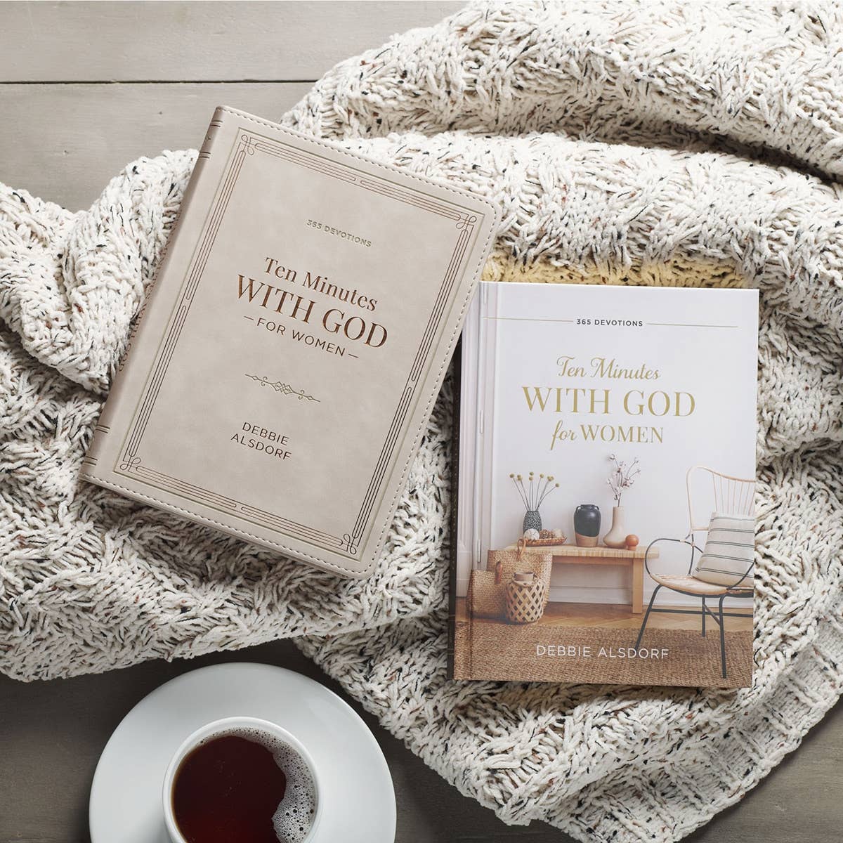 10 Minutes with God for Women – Taupe Faux Leather Daily Devotional