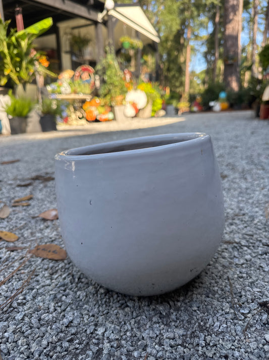 MCarr Pear Pltr White 9.1"