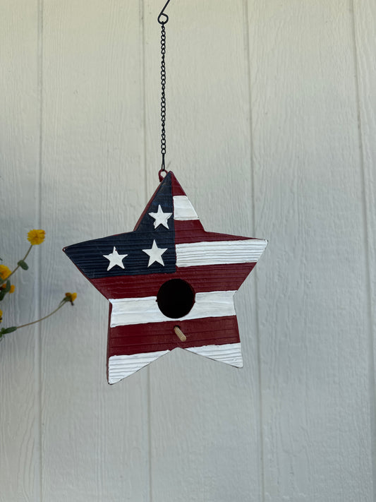Poly USA Star Birdhouse 8" x 7.5"