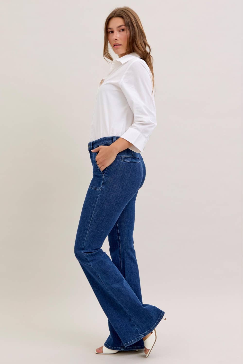🌹👖 Judy Blue — High Waist Flare Jeans with Patch Pockets