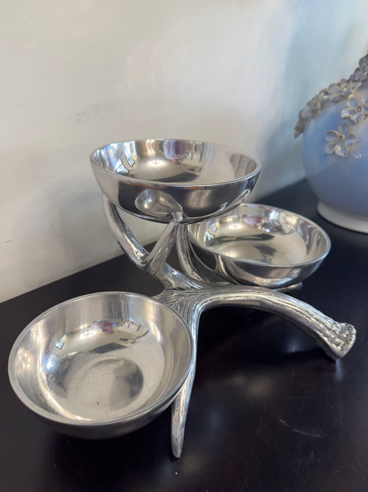 Antler 3-Tiered Bowl