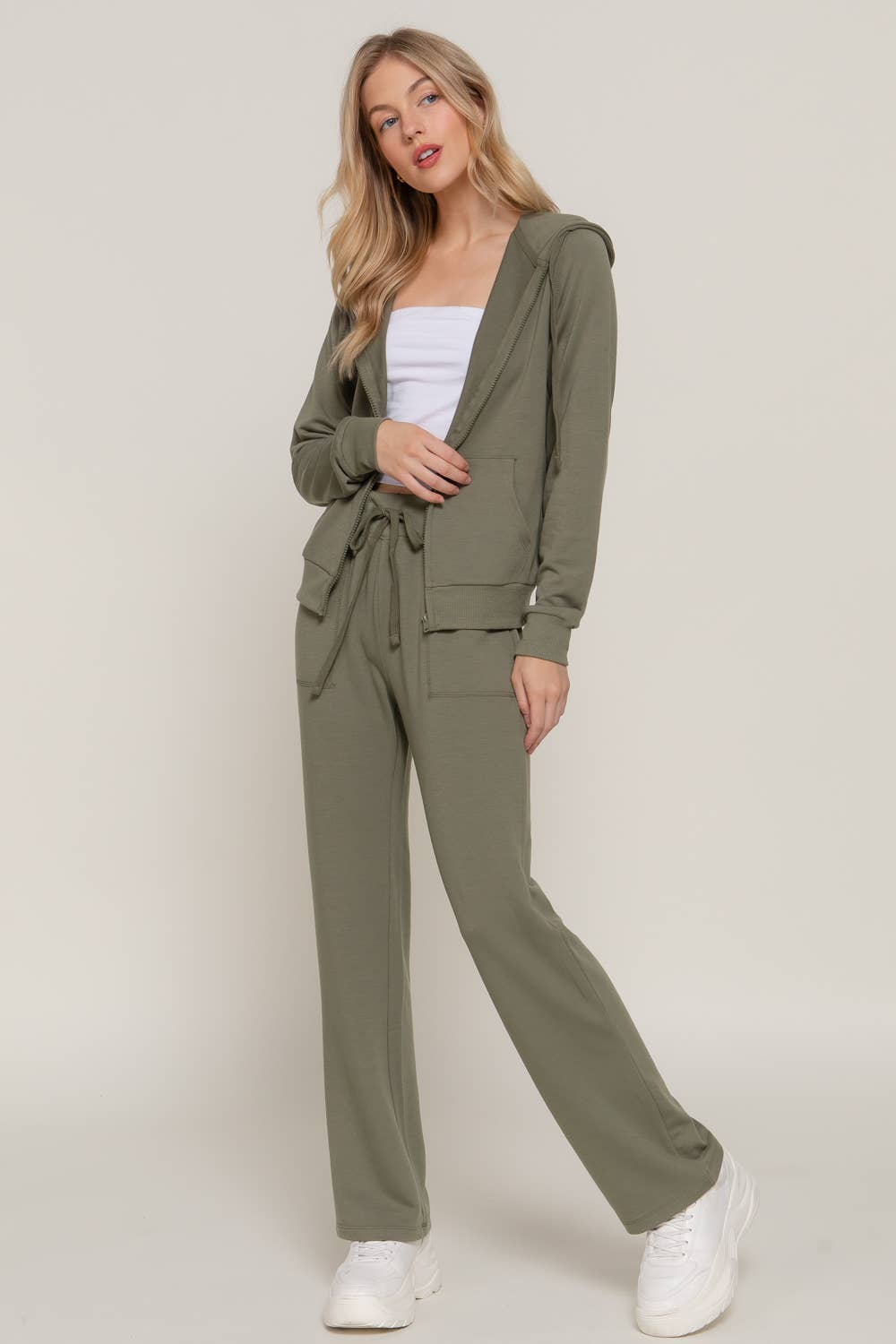Southern Comfort Lounge Set