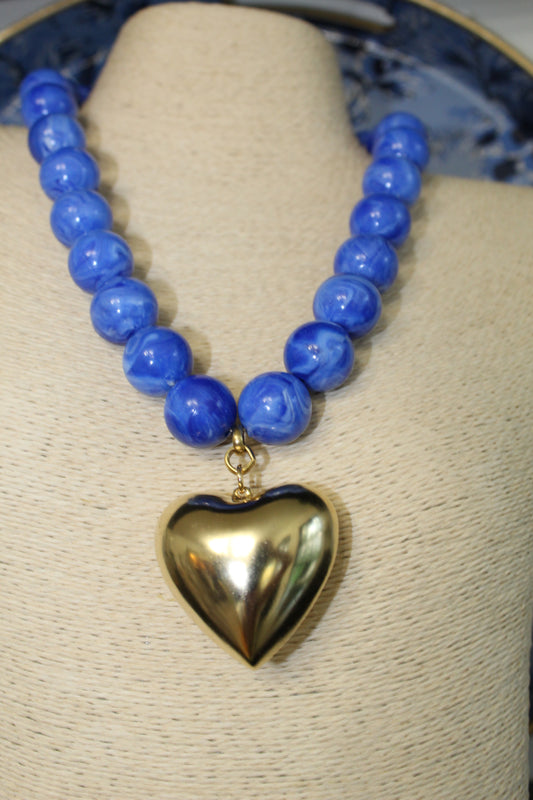 Yochi- Gold Heart Necklace (Blue)