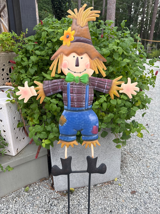 Metal Plaid Scarecrow with Hat