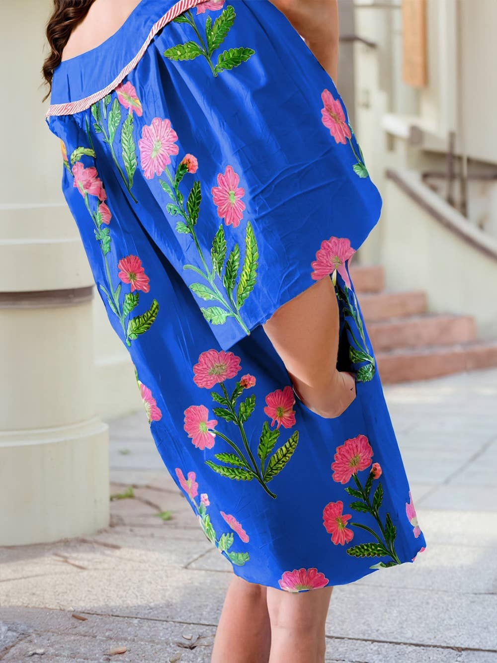 Blue Floral Short Sleeve Split Neck Mini Dress