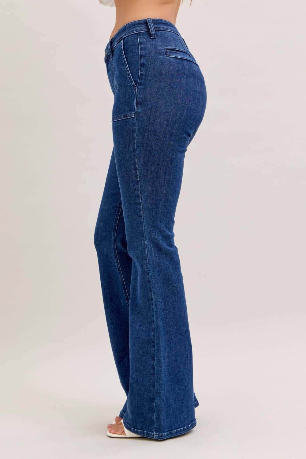 🌹👖 Judy Blue — High Waist Flare Jeans with Patch Pockets