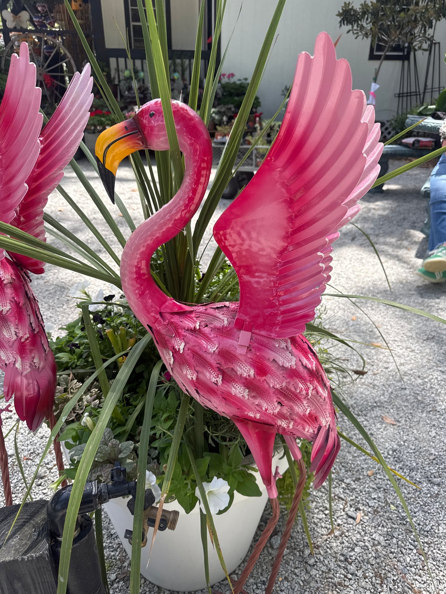 Metal Standing Flying Flamingo – Decorative Outdoor Flamingo Garden Statue