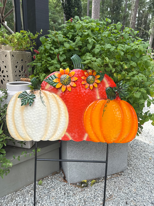 3 Metal Shiny Pumpkin with Flowers