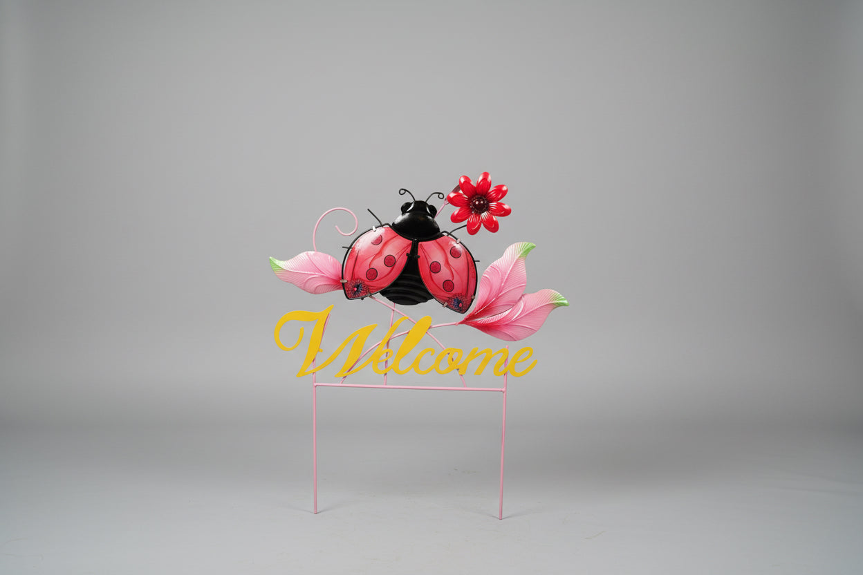 Bug “Welcome” Sign on Fence Garden Décor