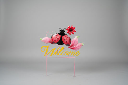 Bug “Welcome” Sign on Fence Garden Décor