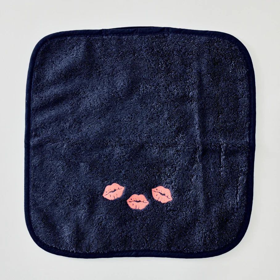Weezie Coral Kisses- Makeup Towels (Pack of 2)