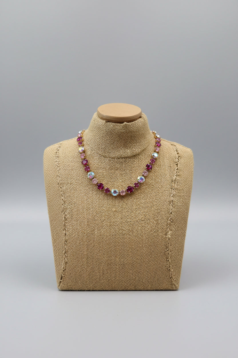 Glass Stone Bead Magnetic Necklace Fuchsia