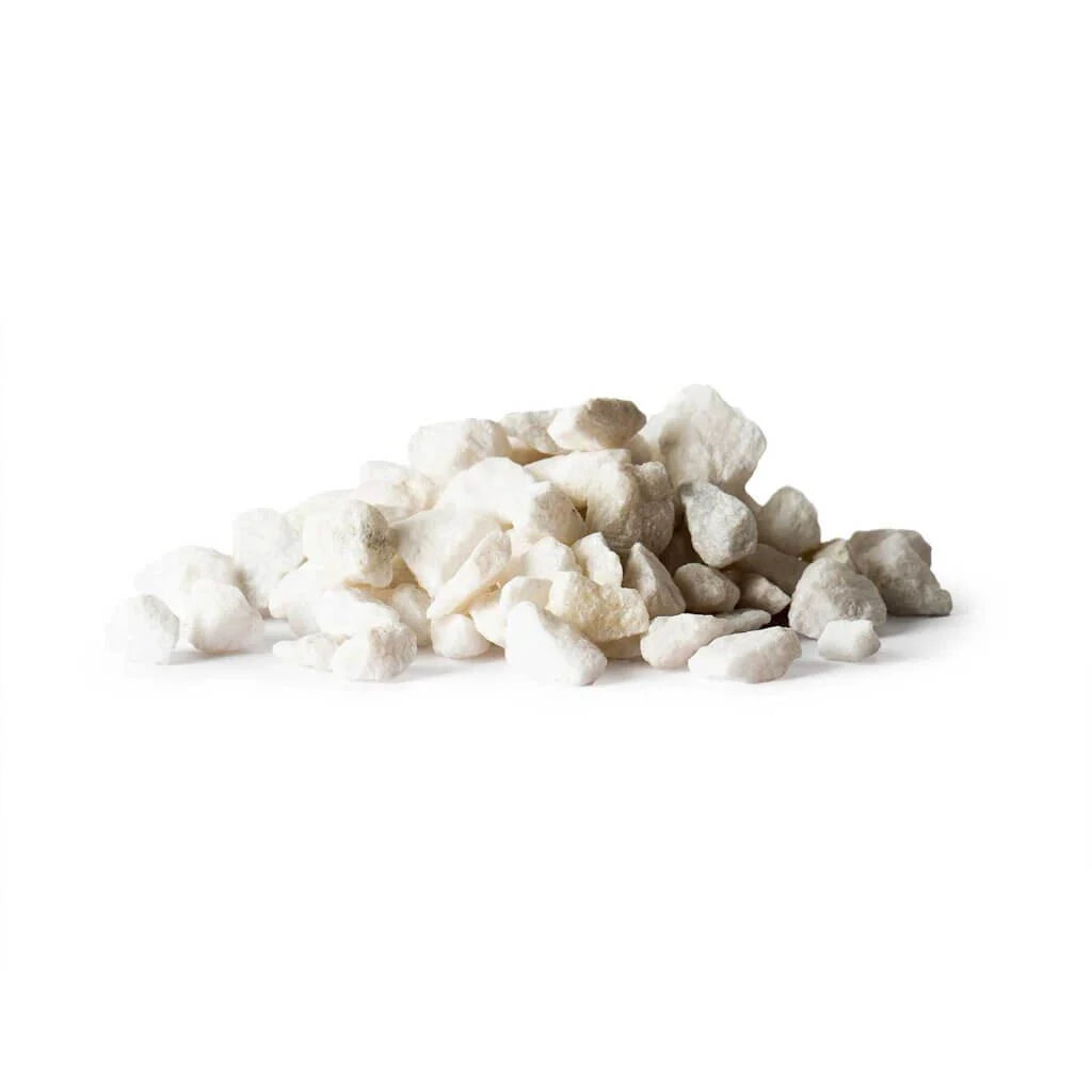 🤍 Super Moss® Soil Cover & Amendment – White Gravel (2 qt)  Bright finish. Clean contrast. Beautifully complete.