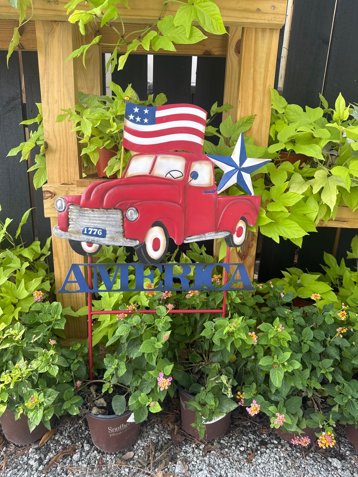 Metal USA Truck with Flag
