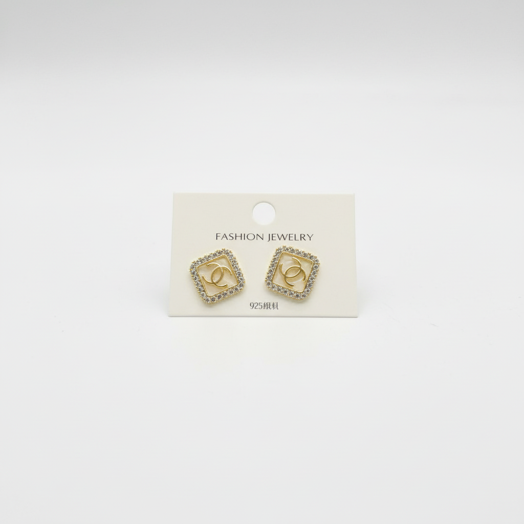 Golden link luxe stud earrings