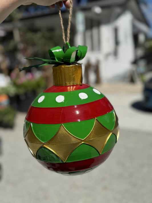 Green Metal Outdoor Christmas Bulb