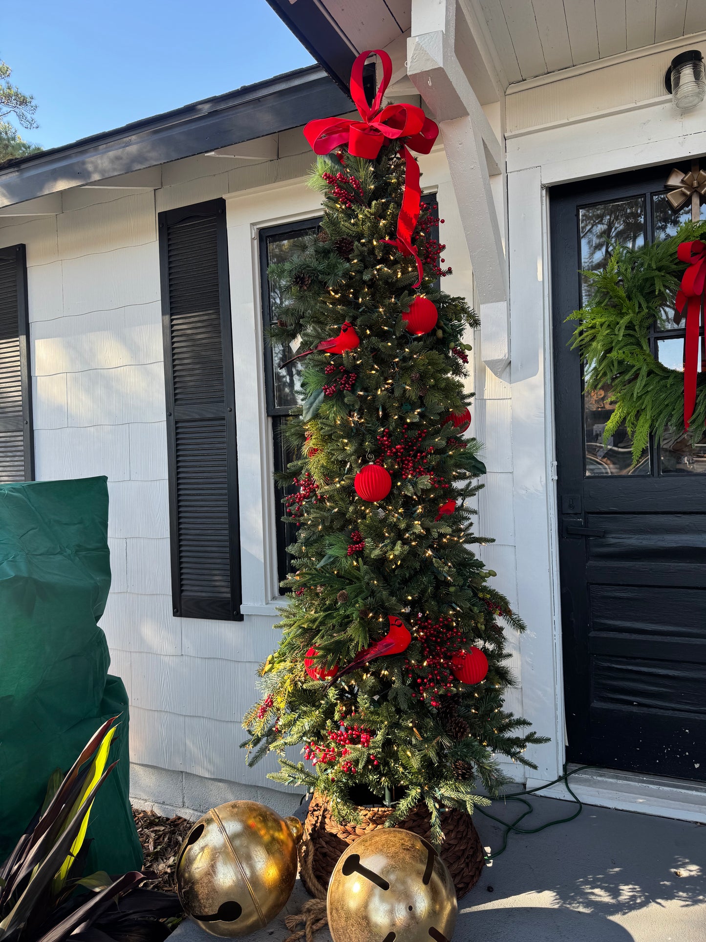 Pre-decorated Christmas Tree