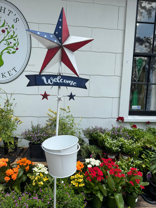 Metal USA Star with Planter
