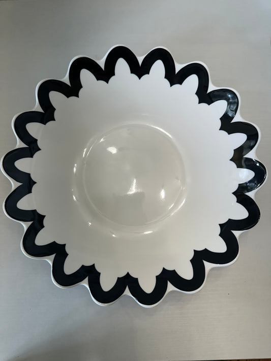 Coton Colors Black Arabesque Scallop 11 Pasta Bowl