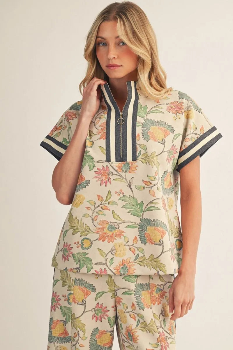 Jodifl Floral Lounge Set in Oatmeal