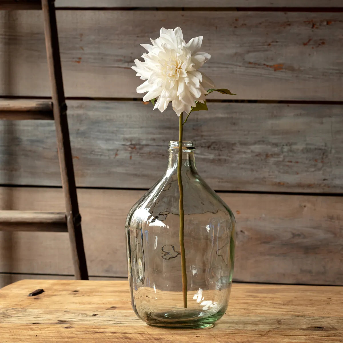 Fresh Touch White Dahlia Stem – 24"