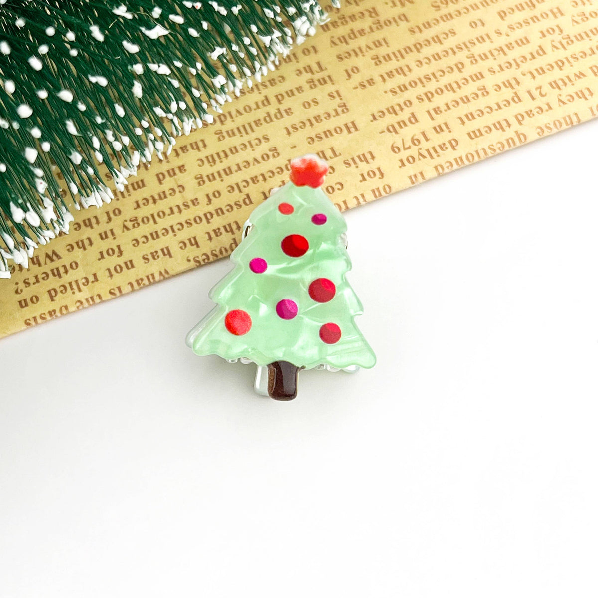 Christmas Mini Claw Clips – Tree, Hat & Gift