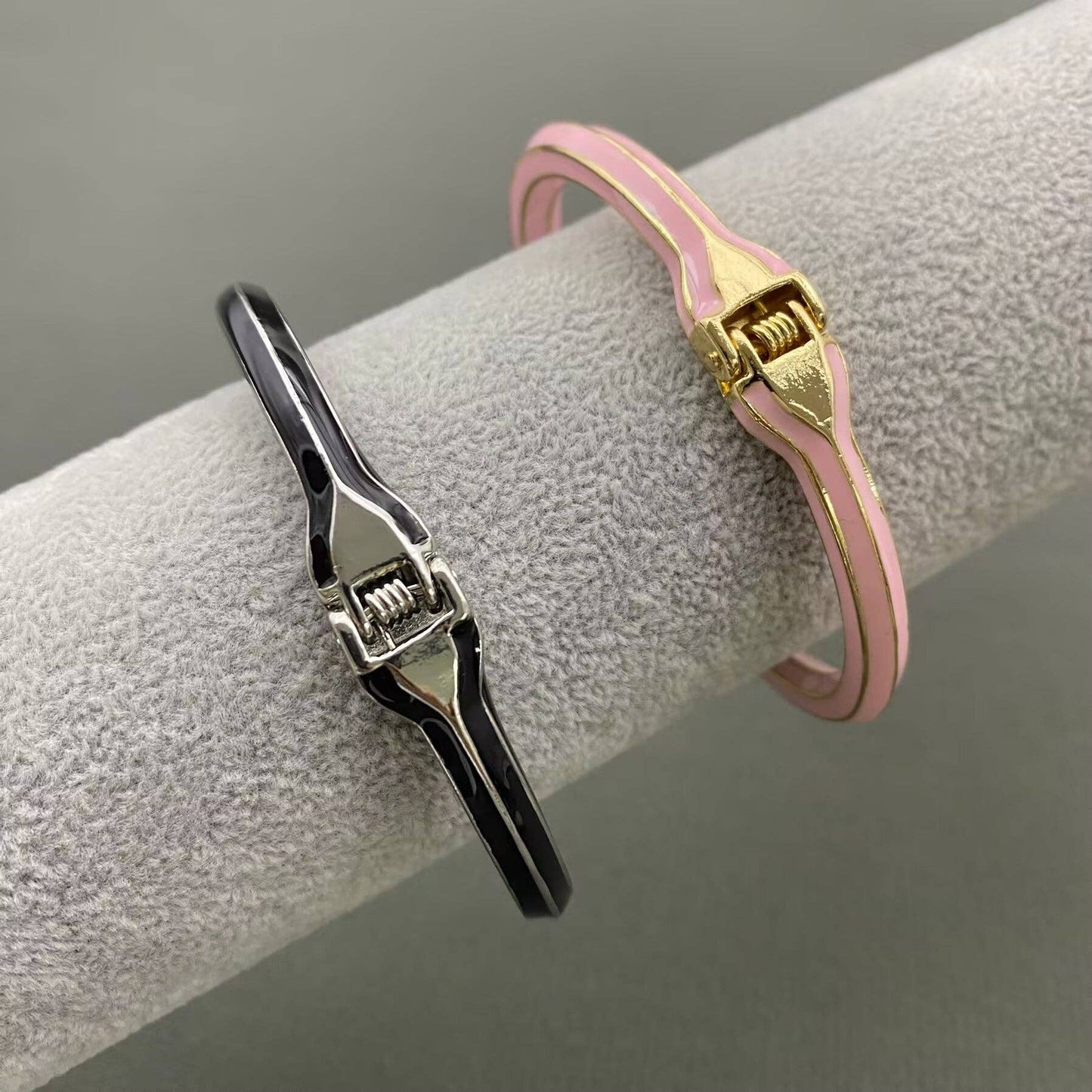 Pencil Cuff
